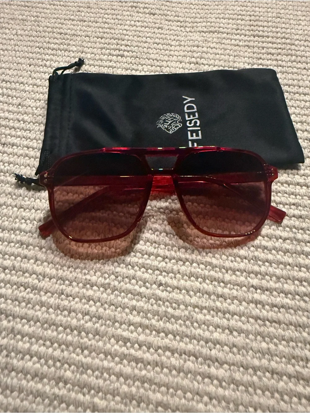 FEISEDY Retro Square Aviator Sunglasses